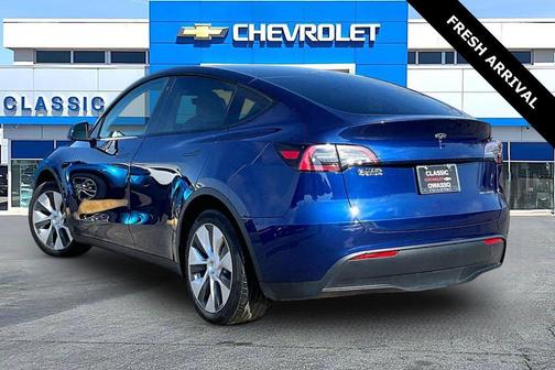 2023 Tesla Model Y Long Range Dual Motor All-Wheel Drive