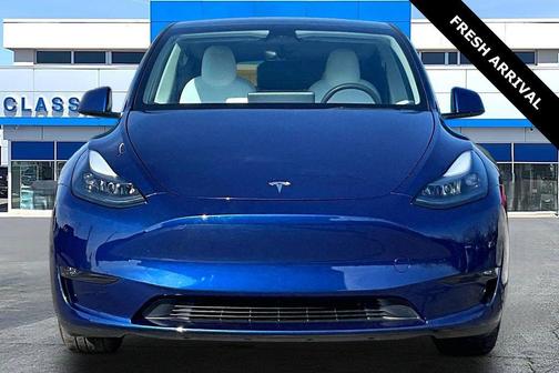 2023 Tesla Model Y Long Range Dual Motor All-Wheel Drive