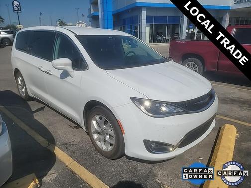 2018 Chrysler Pacifica Touring Plus
