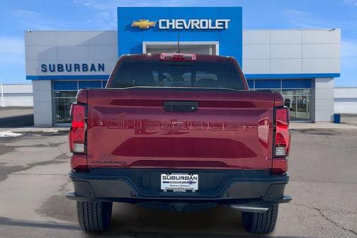 Radiant Red Tintcoat 2026 Chevrolet Colorado WT