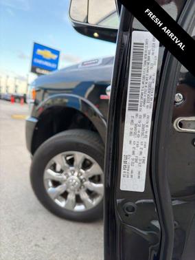 Diamond Black Crystal Pearlcoat 2019 RAM 3500 Limited Mega Cab 4x4 6'4' Box