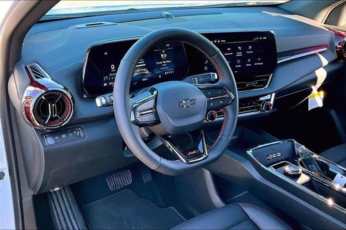 Polar White Tricoat 2026 Chevrolet Equinox AWD RS