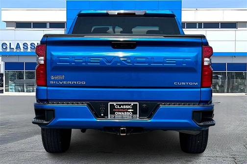 2023 Chevrolet Silverado 1500 Custom