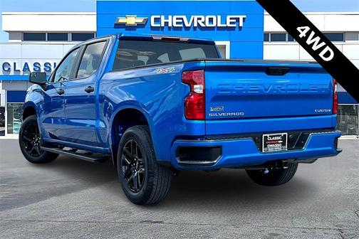 2023 Chevrolet Silverado 1500 Custom