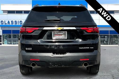 2023 Chevrolet Traverse LT Leather