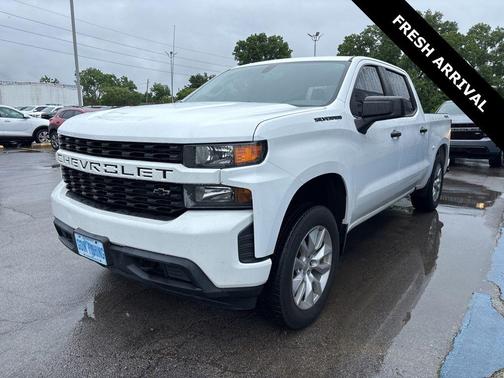 Summit White 2020 Chevrolet Silverado 1500 Custom