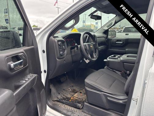Summit White 2020 Chevrolet Silverado 1500 Custom