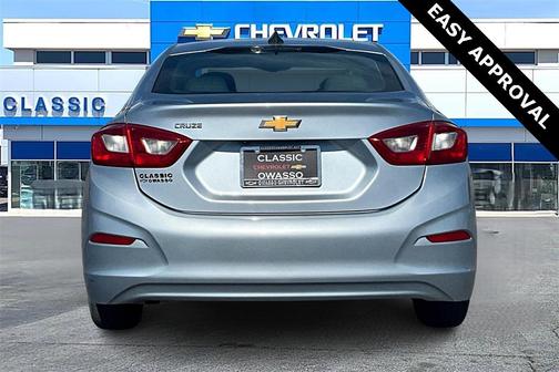 2017 Chevrolet Cruze LS