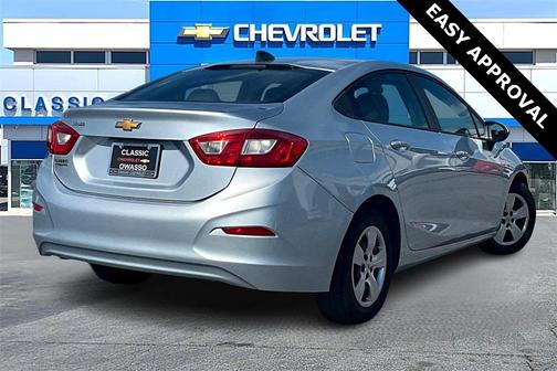 2017 Chevrolet Cruze LS