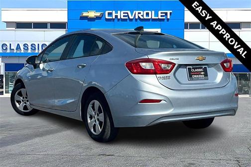 2017 Chevrolet Cruze LS