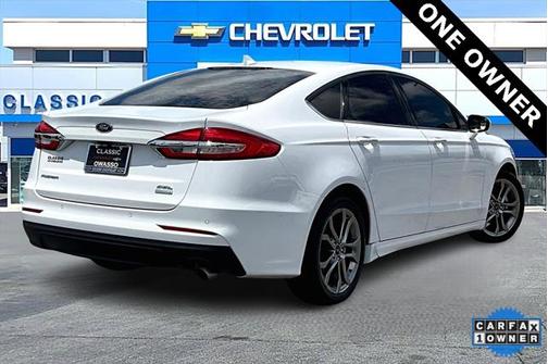 2020 Ford Fusion SEL