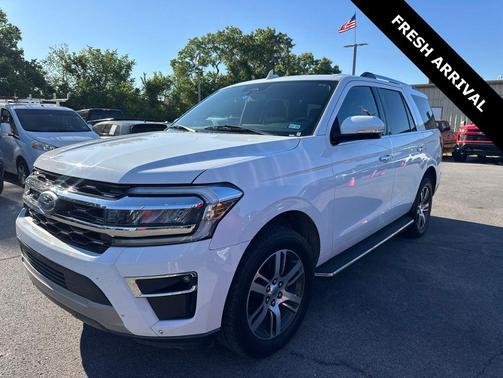 OXFORD WHITE 2022 Ford Expedition Limited
