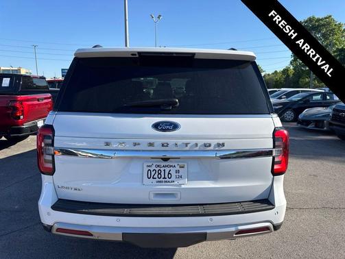 OXFORD WHITE 2022 Ford Expedition Limited