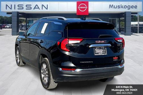 2024 GMC Terrain SLT