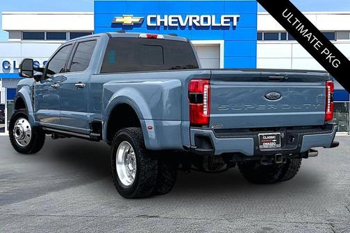 2023 Ford F-450 Lariat