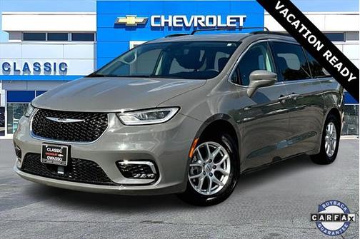 2022 Chrysler Pacifica Touring L