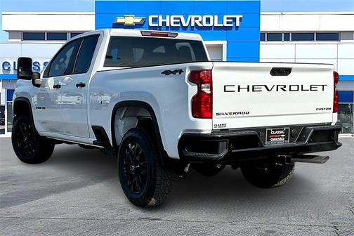 2026 Chevrolet Silverado 2500 Custom
