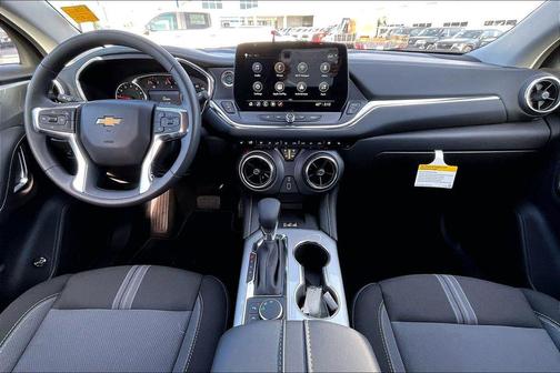 Summit White 2026 Chevrolet Blazer 2LT