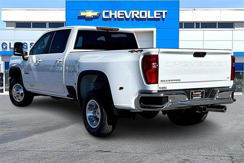 2026 Chevrolet Silverado 3500 LT