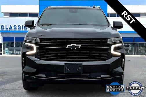 2023 Chevrolet Suburban RST