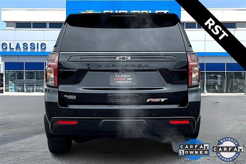 2023 Chevrolet Suburban RST