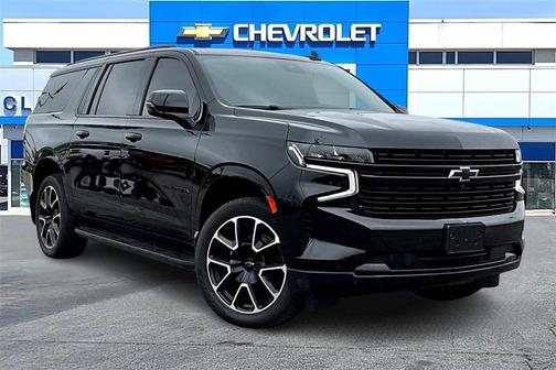2023 Chevrolet Suburban RST