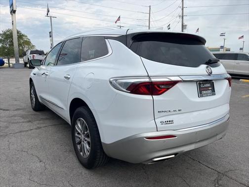 2022 Buick Enclave FWD Premium