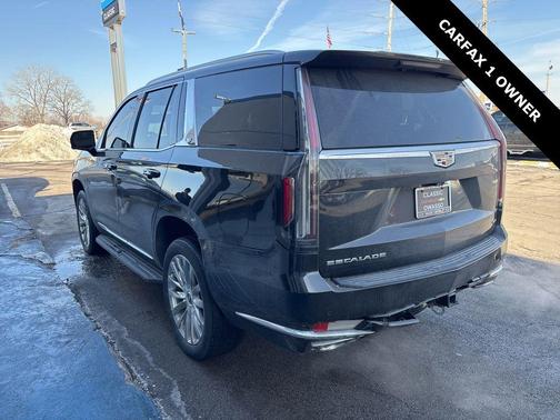 2023 Cadillac Escalade Premium Luxury