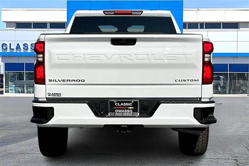 2026 Chevrolet Silverado 1500 Custom