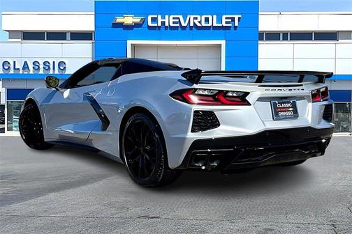 2026 Chevrolet Corvette Stingray w/2LT