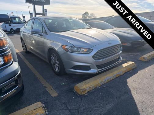 2015 Ford Fusion SE