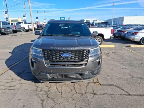 2018 Ford Explorer Sport