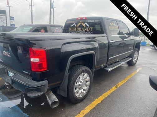Onyx Black 2016 GMC Sierra 2500 Denali