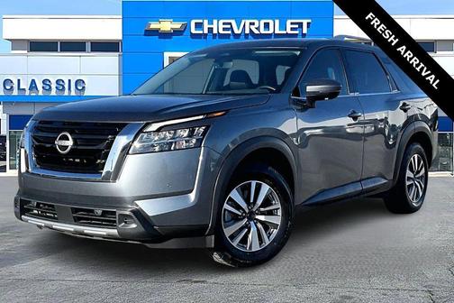 2023 Nissan Pathfinder SL FWD