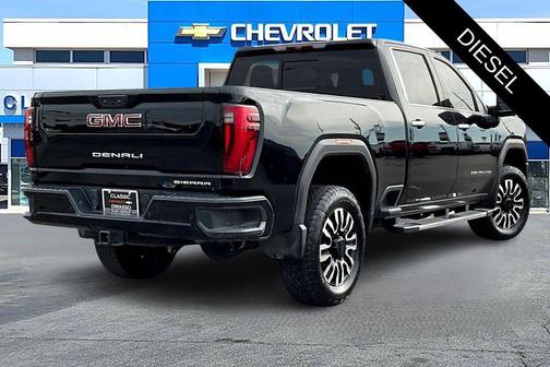 2024 GMC Sierra 2500 Denali