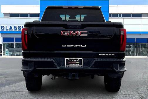 2024 GMC Sierra 2500 Denali