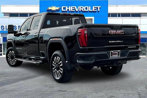 2024 GMC Sierra 2500 Denali