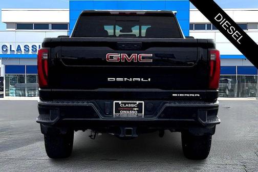 2024 GMC Sierra 2500 Denali