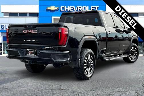2024 GMC Sierra 2500 Denali