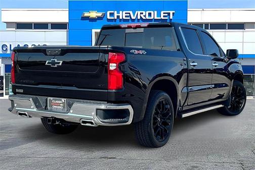 2024 Chevrolet Silverado 1500 LTZ