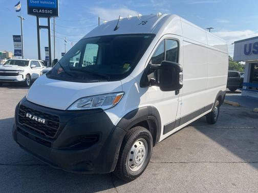 Bright White Clearcoat 2023 RAM ProMaster 2500 High Roof