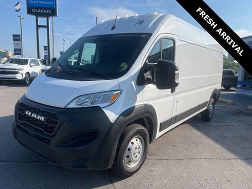 Bright White Clearcoat 2023 RAM ProMaster 2500 High Roof
