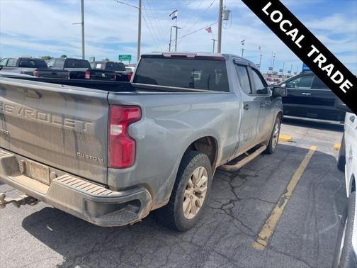 2022 Chevrolet Silverado 1500 Custom
