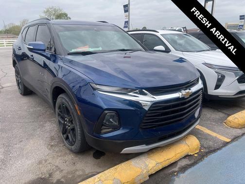 Blue Glow Metallic 2022 Chevrolet Blazer 2LT