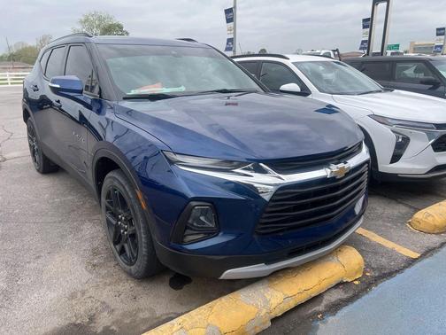 Blue Glow Metallic 2022 Chevrolet Blazer 2LT