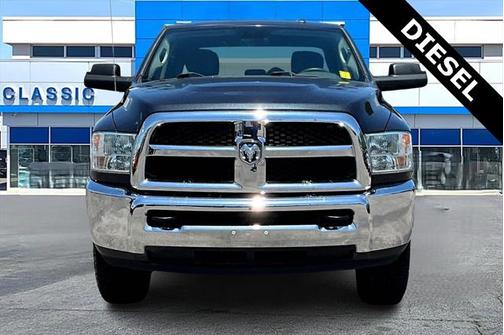 2017 RAM 2500 Tradesman Crew Cab 4x4 6'4' Box