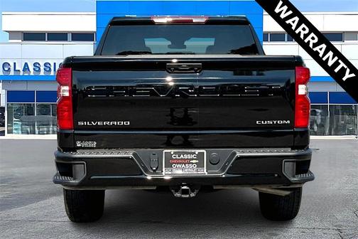 2023 Chevrolet Silverado 1500 Custom