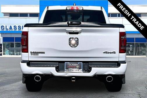 Bright White Clearcoat 2022 RAM 1500 Laramie