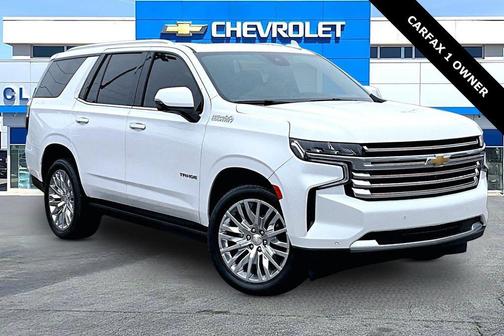 Iridescent Pearl Tricoat 2023 Chevrolet Tahoe 4WD High Country