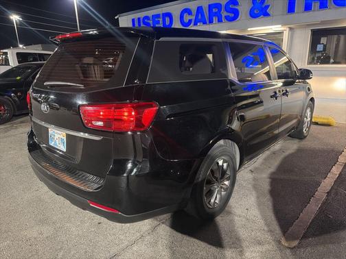 2020 Kia Sedona L
